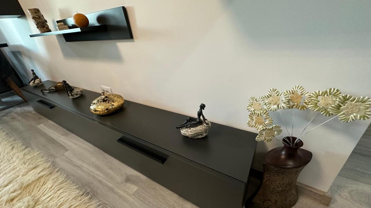 Apartament Lux Bacovia 2 Διαμέρισμα Μπακάου Εξωτερικό φωτογραφία